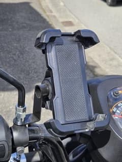 バイクスマホホルダーのサムネイル