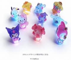 光る 靴 アクセサリー ピン キティ ぽちゃこ サンリオ 2個セット