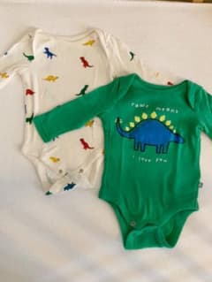 babygap babyGAP ロンパース　2枚のサムネイル