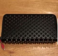 Christian Louboutin 長財布のサムネイル
