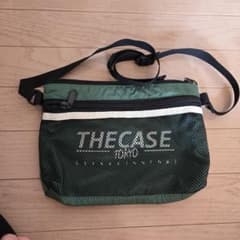 THE CASE グリーンショルダーバッグのサムネイル