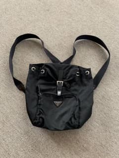 PRADA ミニリュックのサムネイル