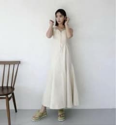 カルナムール ワンピース ホワイトのサムネイル