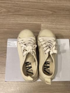 ZARA ベージュ エスパドリーユスニーカーのサムネイル