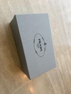 PRADA ギフト ボックス プラダ 青 ブルー - メルカリ