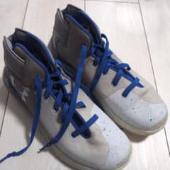 Under Armour バスケットボールシューズ ハイカットのサムネイル