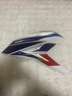 cbf125r サイドカウル　左 割れ無! 欠損無し cbf125r サイドカウル 左 割れ無! 欠損無し - メルカリ