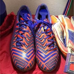 サッカースパイク  キーパーグローブのサムネイル