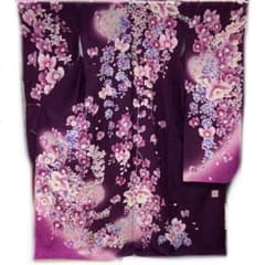 ☆中古品☆振袖　単品　正絹　紫ラメ入り花模様Ｂ級品ヤケ有り振袖 ☆中古品☆振袖 単品 正絹 紫系花模様B級品ヤケ有り振袖 - メルカリ