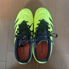 adidas Predator サッカーシューズ 蛍光イエローのサムネイル