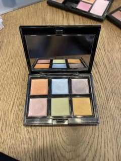 アディクション　アイシャドウパレットのサムネイル