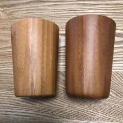 木のカップ　2つセットのサムネイル