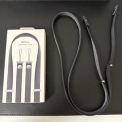 【超美品】Apple MGGL4FE/A クロスボディストラップ ブラックのサムネイル