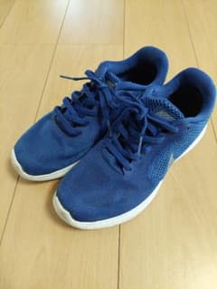 NIKE REVOLUTION 3 スニーカー ブルー　25cmのサムネイル