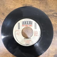SANCHEZ / Old Friendsのサムネイル