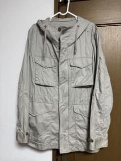 【美品】ユニクロ UNIQLO マウンテンパーカー　サイズXLのサムネイル