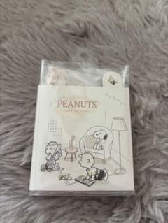 PEANUTS メモ用紙 90枚入り　6パターンのサムネイル