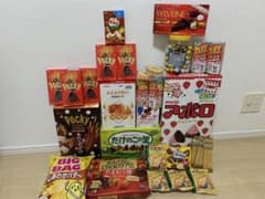 [1万円相当！激安]お菓子 まとめ売り 詰め合わせ アミューズメント 早い者勝ちのサムネイル