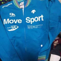 値下げ。。ムーブスポーツ ジャージ 美品 上下 。ズボン２枚セットのサムネイル