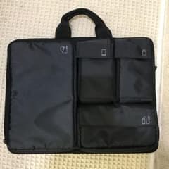 ビジネスバッグのサムネイル