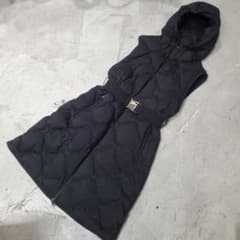MONCLER モンクレール LIVECHE GILETダウン フード ベスト - メルカリ