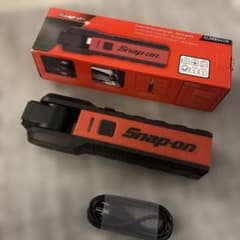 Snap-on 充電式作業灯 ECARB024AJ Snap-on 充電式作業灯 ECARB024AJ - メルカリ