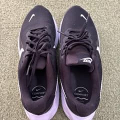 お値下げ　Nike Hj9198.003 ブラック スニーカー US10のサムネイル