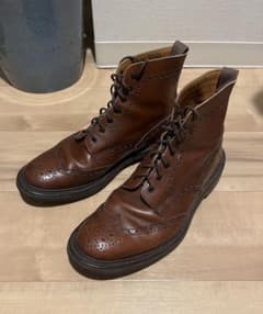 Tricker's レザーウィングチップブーツ ブラウンのサムネイル