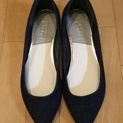 シンプル デニム パンプスのサムネイル