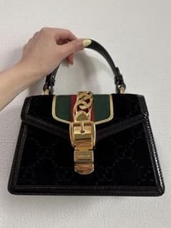 GUCCI グッチ シルヴィ アニマリエ (紐無し) - メルカリ