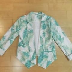 美品GYDAボタニカル柄リーフ柄ジャケットのサムネイル