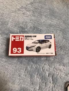 トミカ 日産リーフのサムネイル