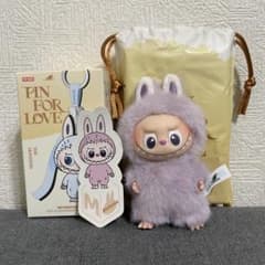〈M〉THE MONSTERS PIN FOR LOVE イニシャル　ラブブのサムネイル