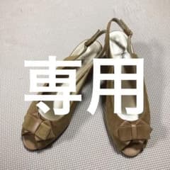 パンプスのサムネイル