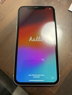iPhone11 128GB ホワイトのサムネイル