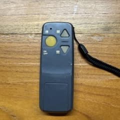 三和シャッターリモコン RAX-S33 - メルカリ