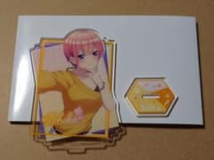 五等分の花嫁 セブンイレブン アクリルスタンド 私服Ver 一花のサムネイル