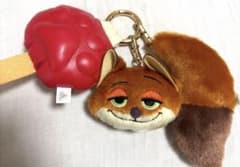 ディズニーストア　ニック・ワイルド ぬいぐるみキーチェーン 肉球＆しっぽのサムネイル