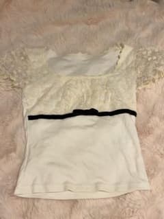 SHEIN 半袖パフスリーブトップスのサムネイル