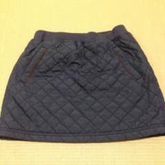ユニクロ  125〜135スカートのサムネイル