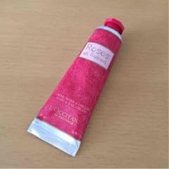☆ロクシタン L'OCCITANE ハンドクリーム☆ROSESのサムネイル
