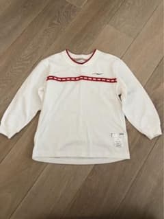 ひかりのくに　体操服 白 赤ライン サイズ120のサムネイル