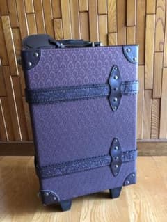 6865. 【完売品】axes femme 鋲打ち アンティーク キャリーケース axes femme 鋲打ち アンティーク キャリーケース 完売品 - メルカリ