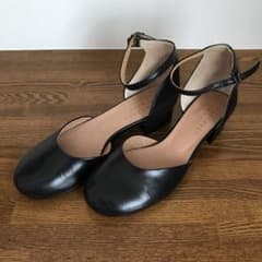 新品✳︎22.0 マーガレットハウエル パンプスのサムネイル