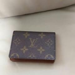 ルイヴィトンカードケースのサムネイル