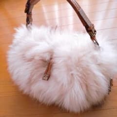 EPOCA エポカ　ふわふわ　リアルファー　ワンショルダー　バッグ　毛皮 EPOCA エポカ ふわふわ リアルファー ワンショルダー バッグ 毛皮