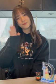 VCR KEYREX HOODIE / BLK 日向坂46 小坂菜緒 着用 - メルカリ