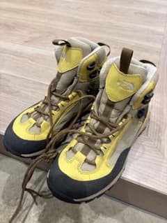 The North Face hiking boots, yellow, size 23.5cm