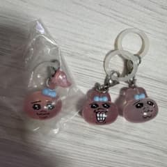 おぱんちゅうさぎ　おぱんちゅ　めじるしアクセサリー　ガチャガチャ　3個セットのサムネイル