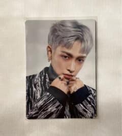 ATEEZ  ホンジュン　トレカのサムネイル